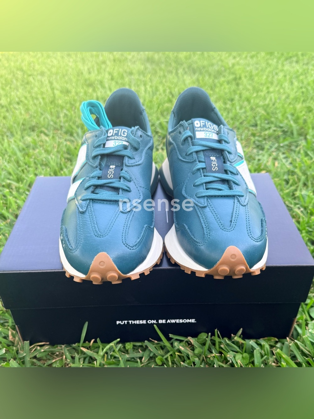 Figs New Balance 327 Shoes - Picture 3 of 8